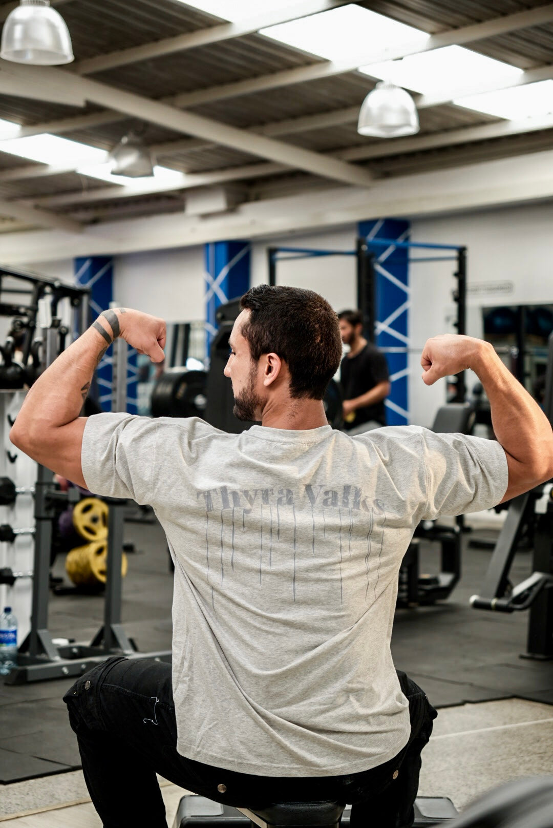 Camiseta Oversize Marfil Thyravalks